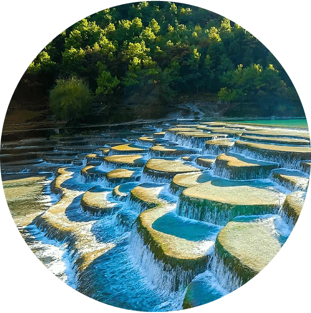 白水河・藍月谷