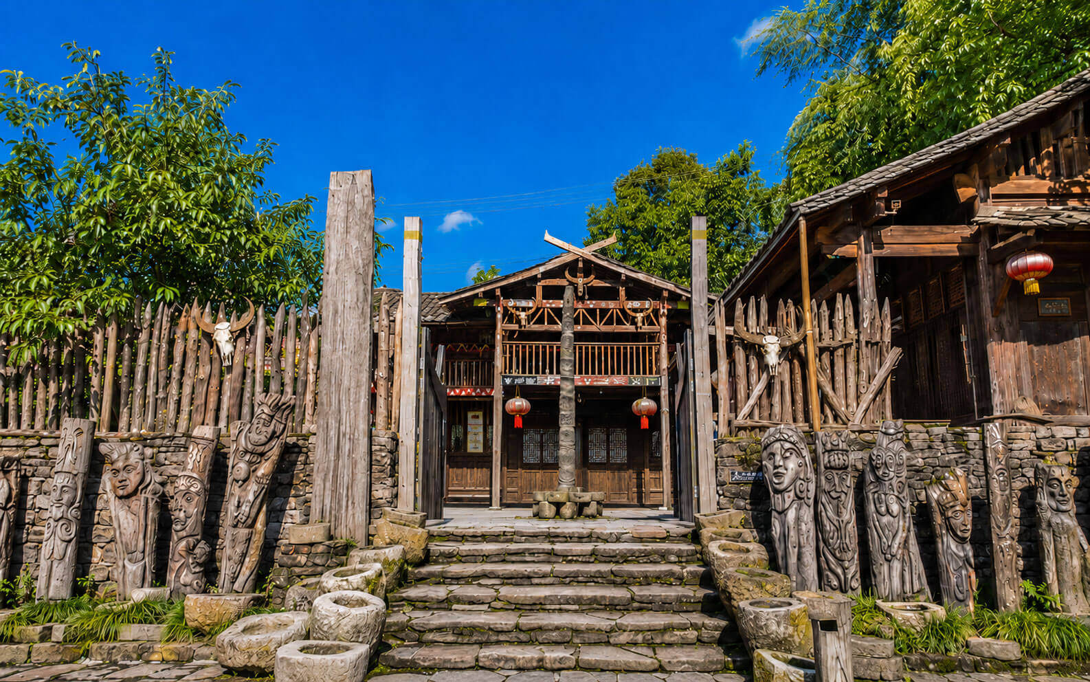 司莫拉佤寨